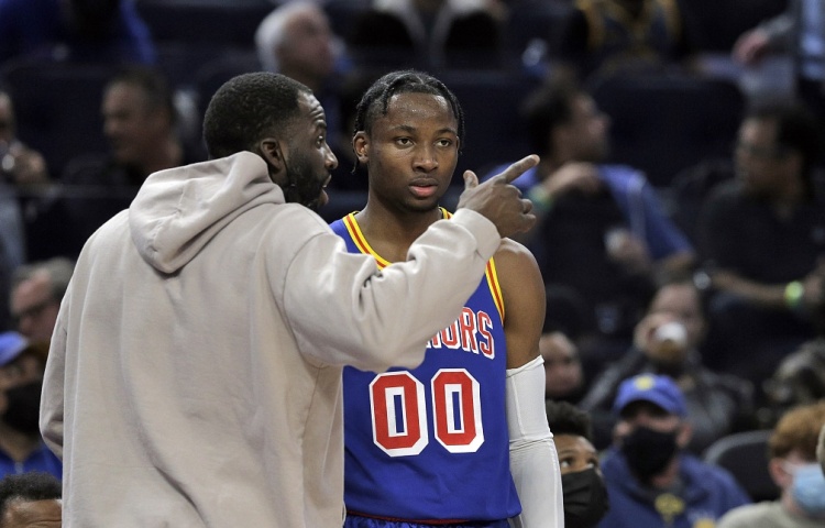 开云下载-追梦：库明加经纪人和邓利维肯定有交锋甚至攻击 这在谈判中难免